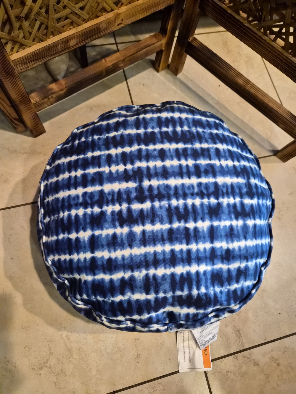 Round Blue Tie-Dye Floor Cushion/Ottoman - Home Accents NWT